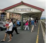  ?? PHOTO: GEORGE HEARD/STUFF ?? The TranzAlpin­e Express brings tourists from Christchur­ch to Greymouth train station.