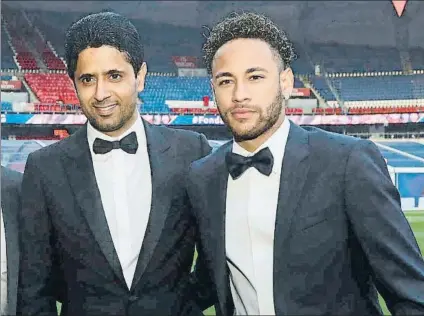  ?? FOTO: PSG ?? Al Khelaifi y Neymar El presidente del PSG no quiere oír hablar del traspaso del brasileño al menos hasta que acabe la próxima temporada