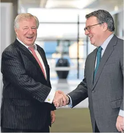  ?? PA. Picture: ?? Keith Skeoch of Standard Life, right, and AAM’s Martin Gilbert will be joint chief executives of the combined Standard Life Aberdeen.