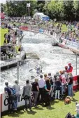  ?? Foto: Fred Schöllhorn ?? Live vor Ort sein beim Kanu weltcup am Augsburger Eiskanal. Für dieses sportli  che Großereign­is von 6. bis 8. Juli verlo  sen wir Tickets.