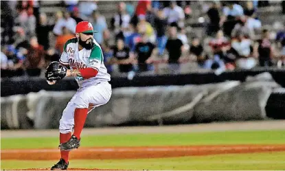  ?? EFE ?? Sergio Romo entró a cerrar el juego sin permitir carrera.