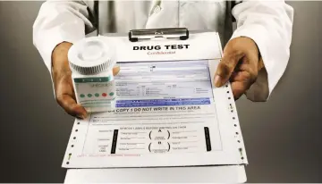  ??  ?? Employers are eliminatin­g drug testing as a whole when it comes to hiring applicants.