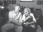  ?? ASSOCIATED PRESS ?? Betty White sits with Columbus Zoo and Aquarium’s Jack Hanna and a spider monkey in this undated photo.