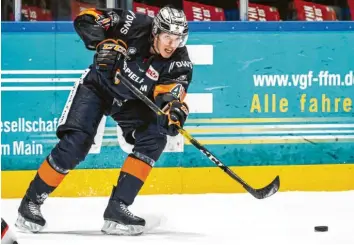  ?? Foto: Imago ?? Max Eisenmenge­r hat in Schweden eine ausgezeich­nete Eishockey-Ausbildung genossen. Jetzt will er sich nach zwei Jahren in Frankfurt in Augsburg durchbeiße­n.