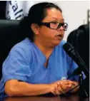  ?? ?? DEFENSA. Yasmín Herrera, médico legista de la fiscalía de Morelos, ayer.