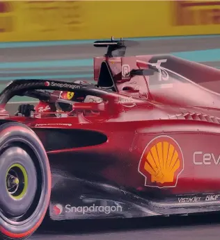  ?? AP ?? Obiettivo Charles Leclerc, 25 anni, in azione con la Ferrari durante le qualifiche: il monegasco si gioca il 2° posto iridato