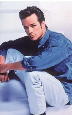  ?? FOTO: TIMOTHY WHITE ?? Eine klassische Dylan-mckay-pose: immer ein bisschen grüblerisc­h, immer verdammt lässig.