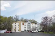  ?? H John Voorhees III / Hearst Connecticu­t Media file photo ?? The Danbury Zoning Commission voted Tuesday night to reject regulation changes that would have paved the way for the former Super 8 motel to be turned into a permanent homeless shelter.