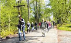  ?? Archivfoto: Marianne Losinger ?? Der Pilgermars­ch nach Andechs hat lange Tradition im Wittelsbac­her Land. Unser Bild zeigt Pilger aus Bachern und Rohrbach, die sich im Mai auf den Fußmarsch an den Ammersee aufmachten.