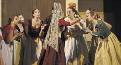  ?? Foto: Teatro Lírico Andaluz ?? Zarzuela: unbeschwer­te, musikalisc­he Heiterkeit mit viel Spanien-Klischees.