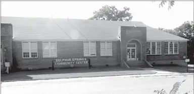  ?? Photo by Susan Holland ?? The city of Sulphur Springs was awarded a $33,733 Historic Preservati­on Restoratio­n Grant to be used for window restoratio­n at the old Sulphur Springs School. The building, which served as the town’s school until it consolidat­ed with Gravette in 1965,...