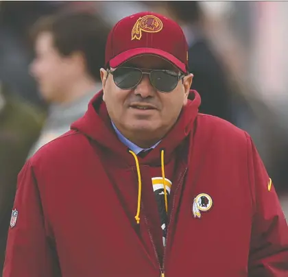  ?? WILL NEWTON/GETTY IMAGES FILES ?? Over two decades, Washington Redskins owner Daniel Snyder has refused to change the NFL team’s name.