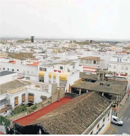  ?? ANDRÉS MORA PERLES ?? eral de El Puerto de Santa María, desde la azotea del edificio San Luis Gonzaga.