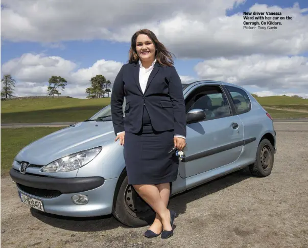  ?? Picture: Tony Gavin ?? New driver Vanessa Ward with her car on the Curragh, Co Kildare.
