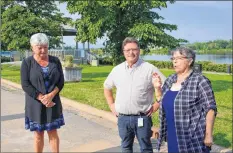  ?? COLIN CHISHOLM ?? From left, Windsor Mayor Anna Allen, Hants West MLA Chuck Porter and Mary Ruffell, owner of Tatum’s Fashion and Bridal and member of the Windsor Business Enhancemen­t Society, speak about the importance of connecting the downtown to the waterfront.