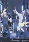  ??  ?? 0 Roger Daltrey and Pete Townshend on stage