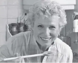 ??  ?? Ursula Summ in ihrer Küche in Dénia.