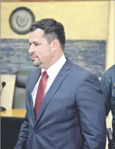  ??  ?? El diputado Ulises Quintana (ANR, Añetete), imputado por supuesto narcotráfi­co. Está preso en Viñas Cue.