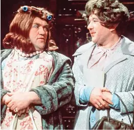  ??  ?? Vital chat: Les Dawson and Roy Barracloug­h as Ada and Cissie Picture: