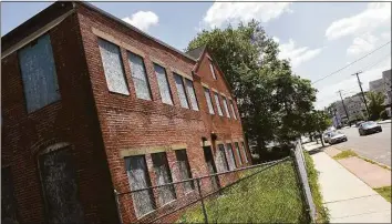  ?? Arnold Gold / Hearst Connecticu­t Media file photo ?? A vacant building at 291 Campbell Ave. in West Haven in 2021. Officials are considerin­g a developmen­t proposal that would include that property.