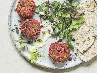  ?? PHOTOS: ANA CUBA/4TH ESTATE ?? These beet and mustard seed fritters are the perfect winter interrupti­on.