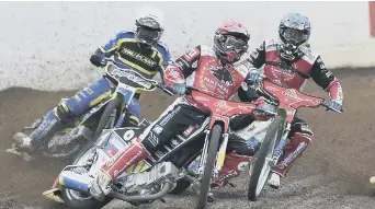  ??  ?? Bjarne Pedersen makes a flying start for Panthers against Sheffield in Heat One. Photo: David Lowndes