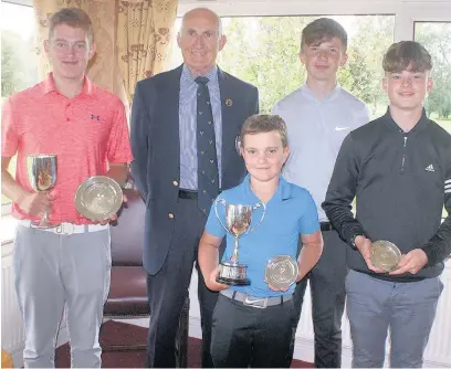  ??  ?? President Sean Ritchie with winners Jake Hibbert, Daniel Beck, Frank Kennedy, Aaron Lavelle