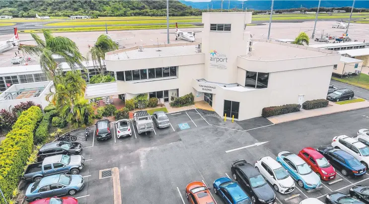  ??  ?? TOP OPPORTUNIT­Y: The Tom McDonald Building at Cairns Airport is available for lease. It has a total lettable area of 1105sq m.