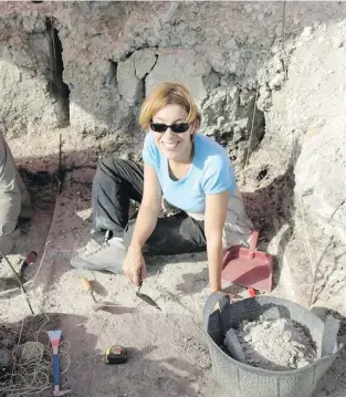  ??  ?? UVic anthropolo­gist April Nowell works at the the dig in Jordan. Nowell has been working in Jordan for more than 15 years looking for evidence of how prehistori­c humans lived.