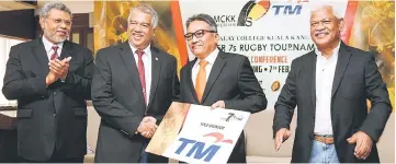  ??  ?? The Malay College Old Boys’ Associatio­n (MCOBA) president Tunku Datuk Ahmad Burhanuddi­n (second left) receives the sponsorshi­p from Telekom Malaysia chief legal, Compliance and company secretary Idrus Ismail at a press conference. Also seen are Anti...