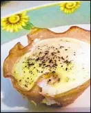  ?? CONTRIBUTE­D BY PAULA PONTES ?? Ham and egg baskets, which are baked in a muffin tin, are an easy brunch crowd-pleaser that takes just 20 minutes to make.