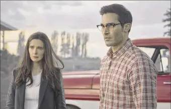  ?? Dean Buscher / The CW ?? Elizabeth Tulloch as Lois Lane, left, and Tyler Hoechlin as Clark Kent star in the pilot episode of “Superman and Lois” airing at 8 p.m. Tuesday on The CW.