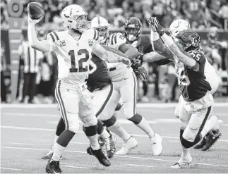  ?? Brett Coomer / Staff photograph­er ?? Colts quarterbac­k Andrew Luck, a Stratford High School product, was 19-of-32 for 222 yards, two touchdowns and an intercepti­on.