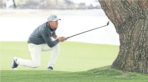  ?? ANDREW REDINGTON GETTY IMAGES ?? Brooks Koepka, who is trying to become the first golfer in 114 years to win three consecutiv­e U.S. Opens, will start the final round four shots back of the lead.