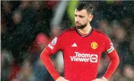  ?? ?? Bruno Fernandes said Manchester United underperfo­rmed in every area against Bournemout­h. Photograph: Peter Powell/EPA