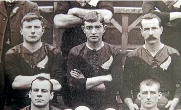  ??  ?? Duncan McGregor, centre, scored four tries in the win over England on the fabled ‘‘Originals’’ tour in 1905.