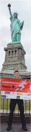 ?? FOTO: PRIVAT ?? Jens Baur vor der Freiheitss­tatue in New York.