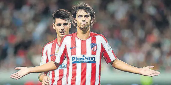  ?? FOTO: ATLETI ?? Joao Félix, celebrando un gol con el Atlético de Madrid El jugador portugués quiere ofrecer su mejor versión en Lisboa, una ciudad en la que vivió antes de llegar a Madrid