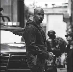  ?? ?? Shemar Moore in “S.W.A.T.”