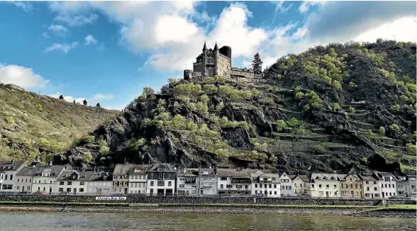 ??  ?? Scenic vistas delight left and right while cruising the Rhine on Avalon Waterway’s Imagery II.