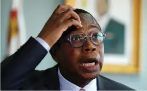  ?? | REUTERS ?? THE ZIMBABWE Platinum Producers’ Associatio­n wants Finance Minister Mthuli Ncube to defer a pending 5 percent tax on the shipment of platinum group metals that are not beneficiat­ed.