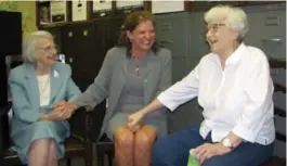  ?? CONNIE BAGGETT/THE ASSOCIATED PRESSFILE PHOTO ?? Alice Lee, left, with Monroe County circuit judge Dawn Hare and Harper Lee in 2006. Alice, who died last year at 103, handled her sister’s business and correspond­ence.