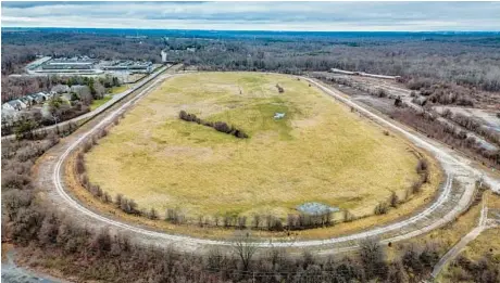  ?? JERRY JACKSON/STAFF ?? Bowie Race Track is one of the sites being considered for a training center to complement a renovated Pimlico. The state will issue $400 million in bonds for both projects.