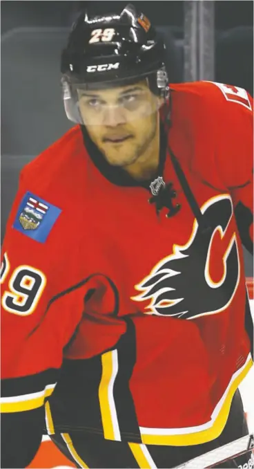 ?? DARREN MAKOWICHUK / files ?? In a recent column, Akim Aliu, seen here with the Calgary Flames in 2012, condemned the “racism, misogyny, bullying and homophobia that permeates the culture of hockey.”