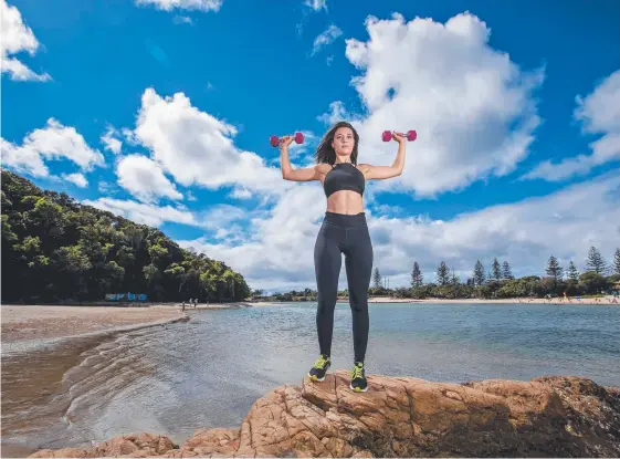  ?? Picture: JERAD WILLIAMS ?? Narimane Ait enjoying a morning fitness session in glorious sunshine at Tallebudge­ra Creek yesterday.