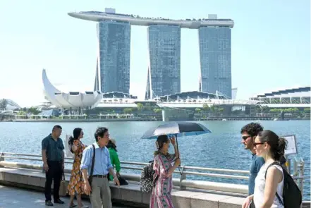  ?? AFP/VNA Photo ?? Marina Bay in Singapore. The trade ministry is maintainin­g its GDP growth forecast at 0.5 per cent to 2.5 per cent this year.