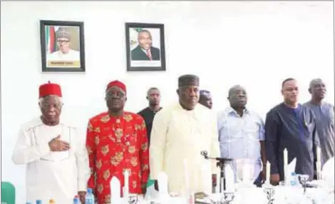  ??  ?? L-R: Former Vice President, Dr. Alex Ekwueme; South-east Zonal PDP Chairman, Chief Austin Umahi; Governor Ifeanyi Ugwuanyi of Enugu State; his Abia State counterpar­t; Dr. Okezie Ikpeazu; Deputy Governor of Ebonyi State; Dr. Kelechi Igwe; and Deputy...