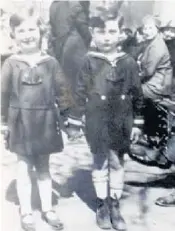  ?? COURTESY OF HOLOCAUST MEMORIAL ?? Margot Glazer, left, and her brother, Henri Landwirth, pose for a photo as children.