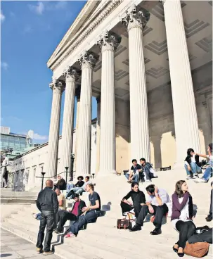  ??  ?? Students at University College London face the highest costs, and the biggest funding shortfall