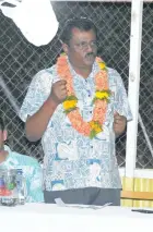  ?? Photo: Wati Talebula ?? Minister for Local Government, Urban Developmen­t, Housing and Environmen­t Parveen Bala at Vunivau Settlement during a consultati­on with the residents in Labasa on May 3, 2018